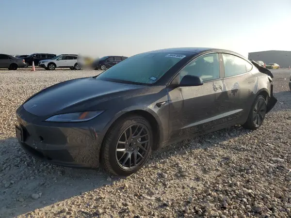 5YJ3E1EA5SF929501 2025 TESLA MODEL 3 - Image 1