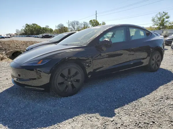 5YJ3E1EA5SF941776 2025 TESLA MODEL 3 - Image 1