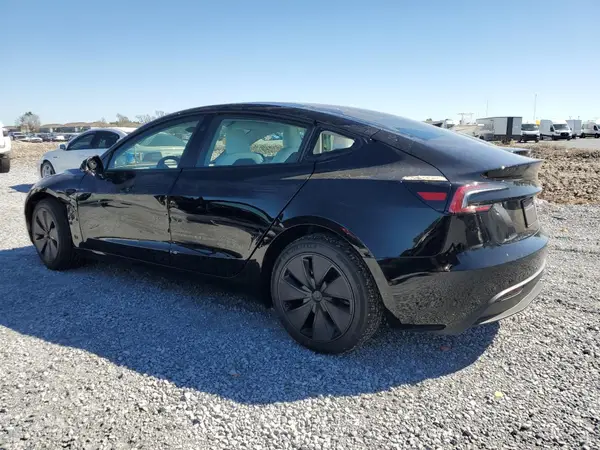 5YJ3E1EA5SF941776 2025 TESLA MODEL 3 - Image 2