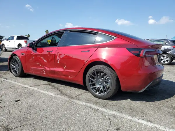 5YJ3E1EA5SF942524 2025 TESLA MODEL 3 - Image 2
