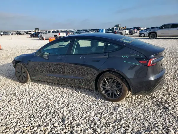 5YJ3E1EA5SF949604 2025 TESLA MODEL 3 - Image 2