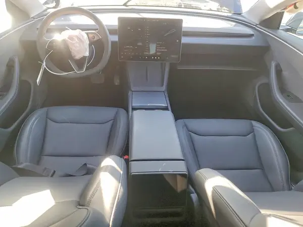 5YJ3E1EA5SF967729 2025 TESLA MODEL 3 - Image 8