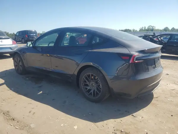 5YJ3E1EA5SF970615 2025 TESLA MODEL 3 - Image 2