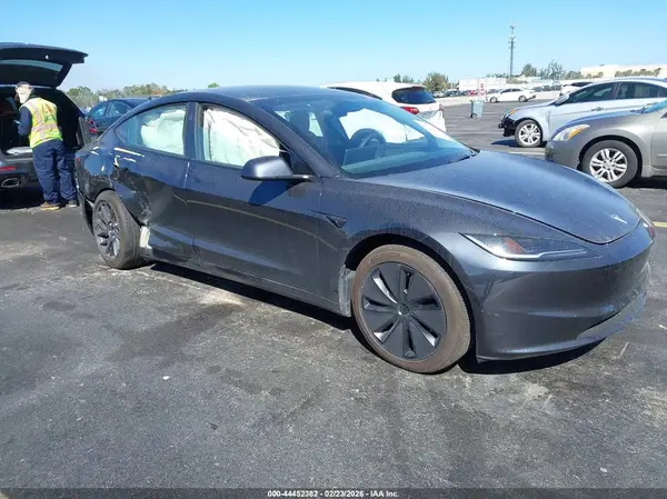 5YJ3E1EA5SF970792 2025 TESLA MODEL 3 - Image 1