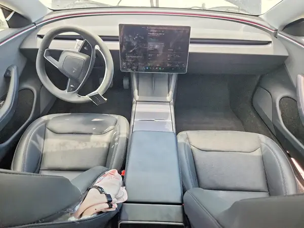 5YJ3E1EA5SF987947 2025 TESLA MODEL 3 - Image 8