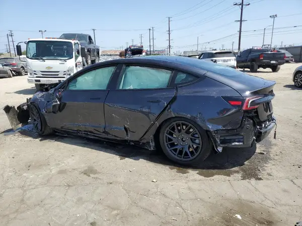 5YJ3E1EA5SF999984 2025 TESLA MODEL 3 - Image 2