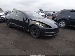 5YJ3E1EA5TF117441 2026 TESLA MODEL 3