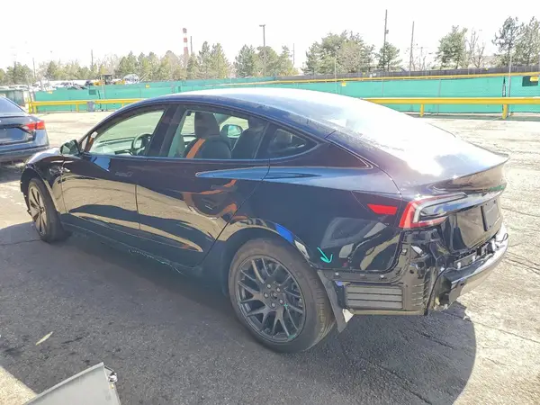 5YJ3E1EA5TF118265 2026 TESLA MODEL 3 - Image 2