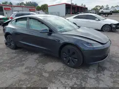 5YJ3E1EA5TF126446 2026 TESLA MODEL 3
