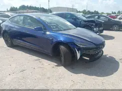 5YJ3E1EA5TF132599 2026 TESLA MODEL 3