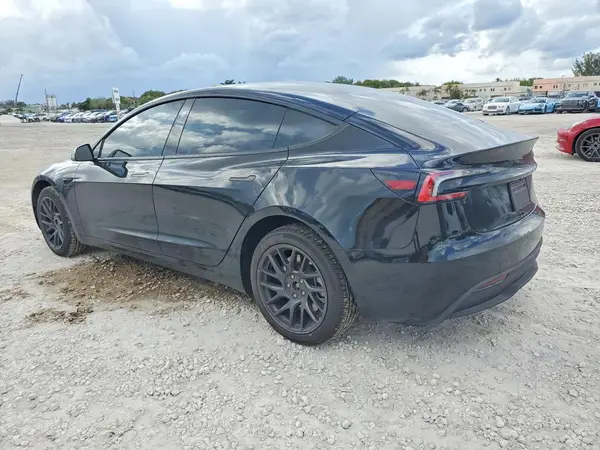 5YJ3E1EA5TF140816 2026 TESLA MODEL 3 - Image 2