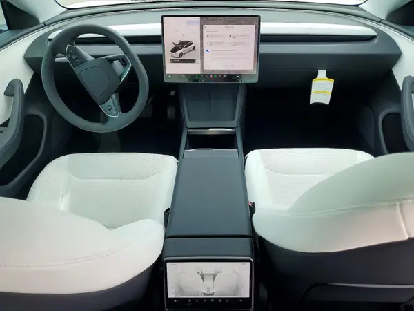 5YJ3E1EA5TF154778 2026 TESLA MODEL 3 - Image 8