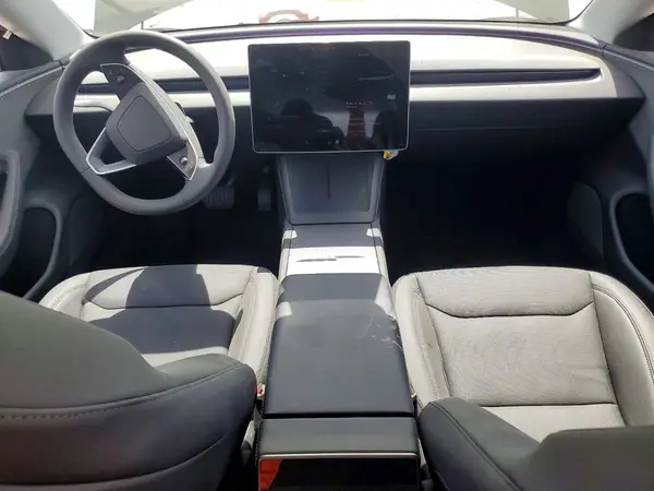 5YJ3E1EA5TF170592 2026 TESLA MODEL 3 - Image 8