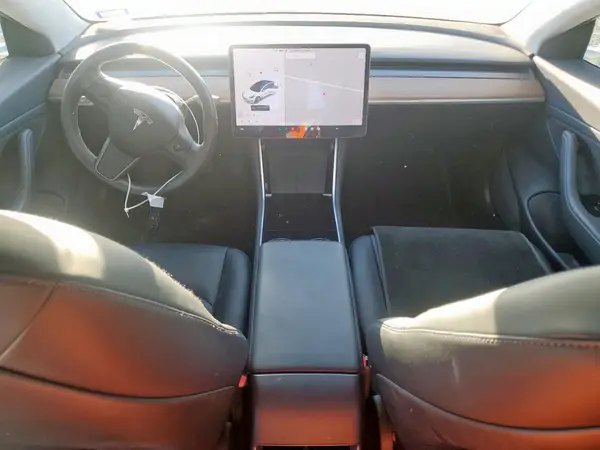 5YJ3E1EA6HF000216 2017 TESLA MODEL 3 - Image 8