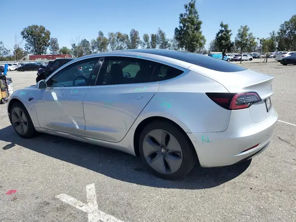 5YJ3E1EA6HF000684 2017 TESLA MODEL 3 - Image 2
