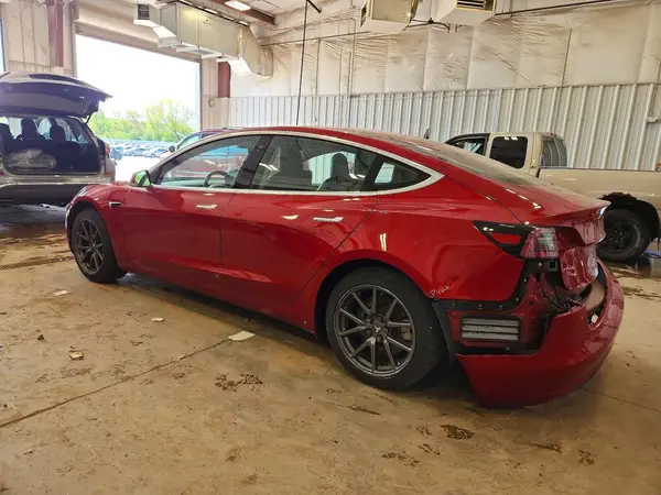 5YJ3E1EA6JF004630 2018 TESLA MODEL 3 - Image 2