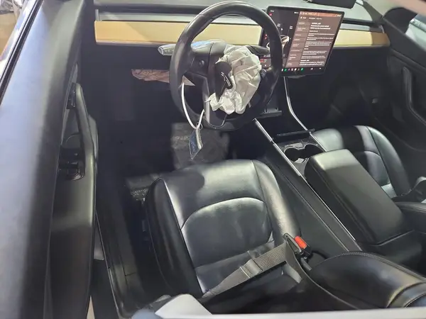 5YJ3E1EA6JF005115 2018 TESLA MODEL 3 - Image 8
