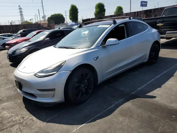 5YJ3E1EA6JF005289 2018 TESLA MODEL 3 - Image 1