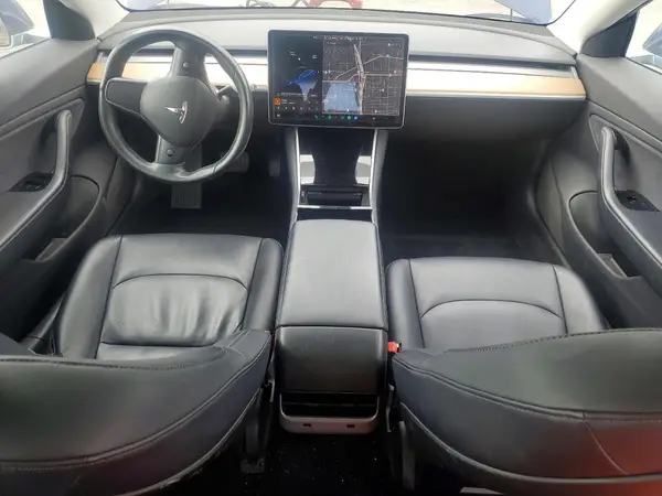 5YJ3E1EA6JF005602 2018 TESLA MODEL 3 - Image 8