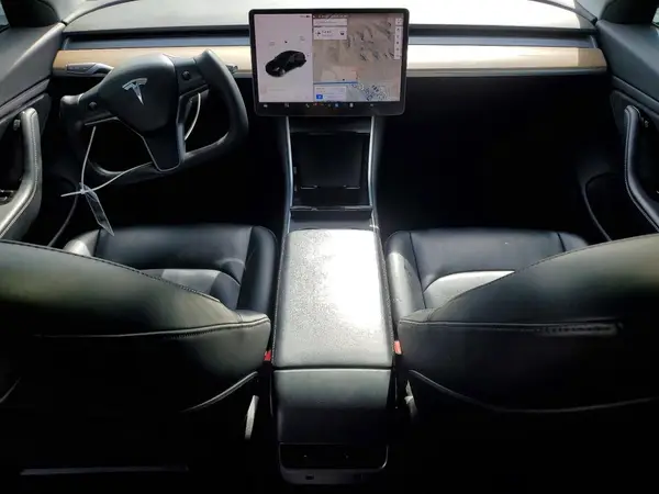 5YJ3E1EA6JF007656 2018 TESLA MODEL 3 - Image 8