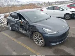 5YJ3E1EA6JF007849 2018 TESLA MODEL 3
