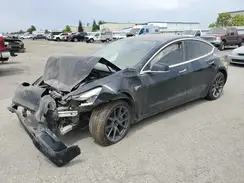 5YJ3E1EA6JF008466 2018 TESLA MODEL 3