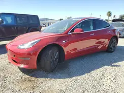 5YJ3E1EA6JF008886 2018 TESLA MODEL 3