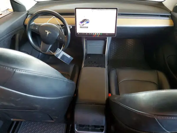 5YJ3E1EA6JF010623 2018 TESLA MODEL 3 - Image 8