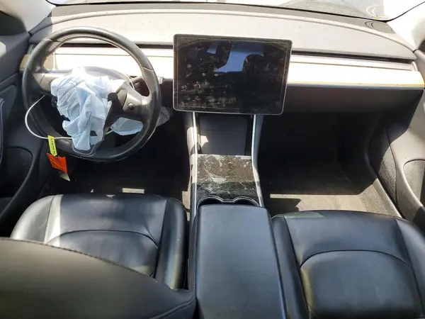 5YJ3E1EA6JF012307 2018 TESLA MODEL 3 - Image 8