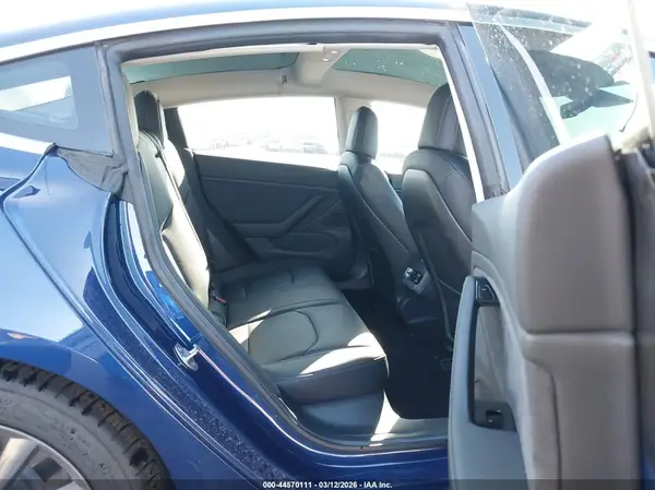 5YJ3E1EA6JF013134 2018 TESLA MODEL 3 - Image 8