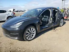 5YJ3E1EA6JF013313 2018 TESLA MODEL 3