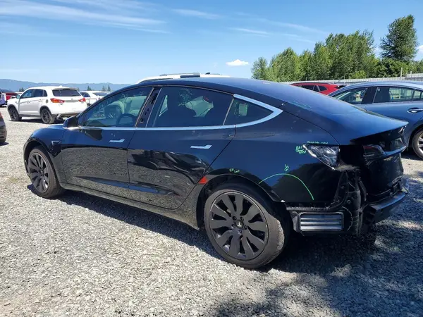 5YJ3E1EA6JF013912 2018 TESLA MODEL 3 - Image 2