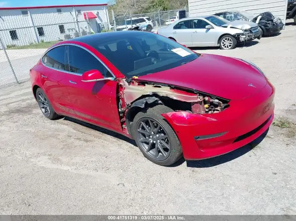 5YJ3E1EA6JF014428 2018 TESLA MODEL 3 - Image 1