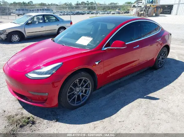 5YJ3E1EA6JF014428 2018 TESLA MODEL 3 - Image 2