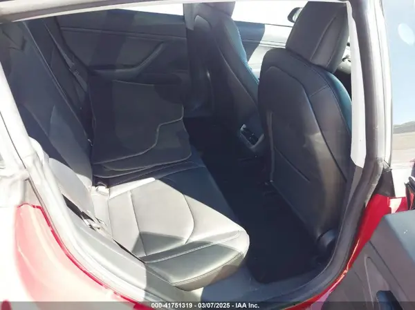 5YJ3E1EA6JF014428 2018 TESLA MODEL 3 - Image 8
