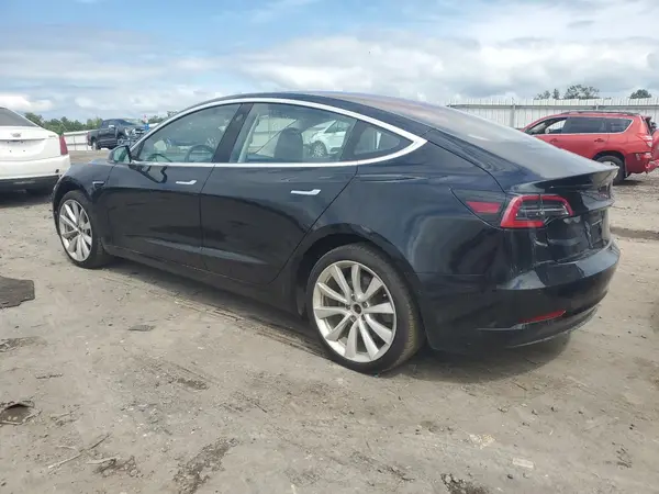 5YJ3E1EA6JF014977 2018 TESLA MODEL 3 - Image 2