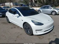 5YJ3E1EA6JF017202 2018 TESLA MODEL 3