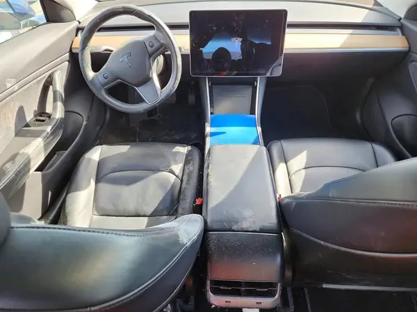5YJ3E1EA6JF018253 2018 TESLA MODEL 3 - Image 8