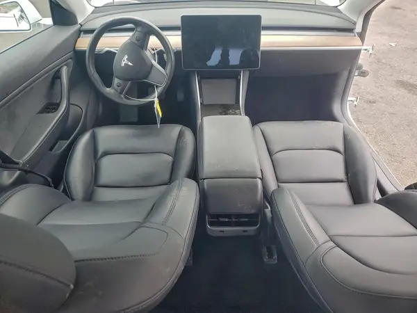5YJ3E1EA6JF018480 2018 TESLA MODEL 3 - Image 8