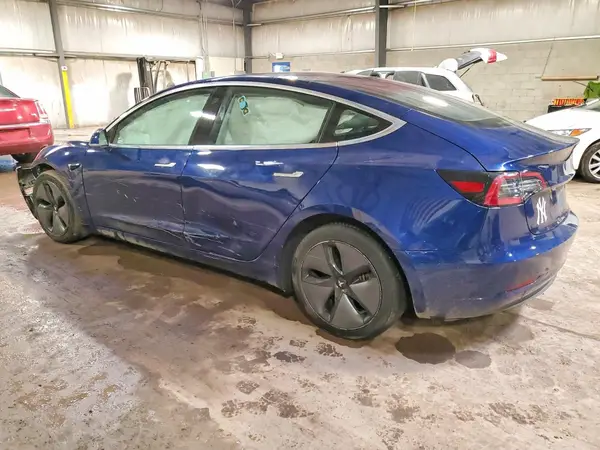 5YJ3E1EA6JF019578 2018 TESLA MODEL 3 - Image 2