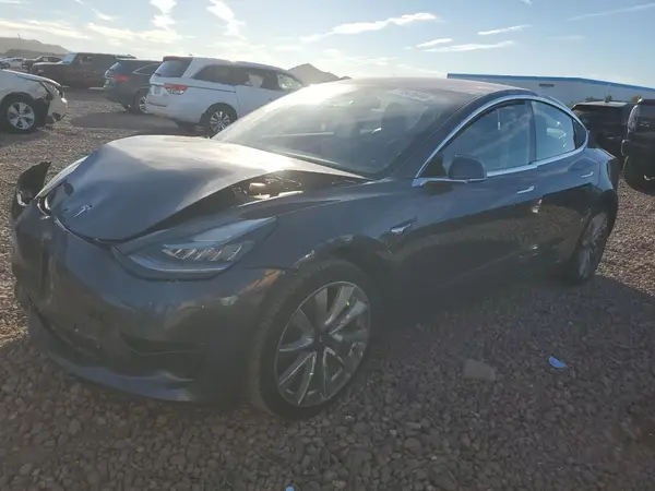 5YJ3E1EA6JF020150 2018 TESLA MODEL 3 - Image 1
