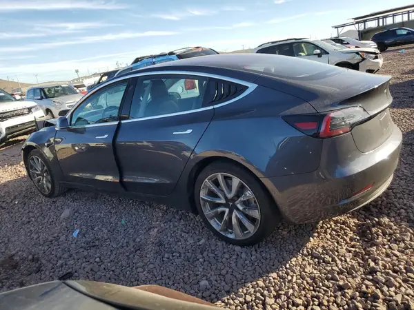 5YJ3E1EA6JF020150 2018 TESLA MODEL 3 - Image 2