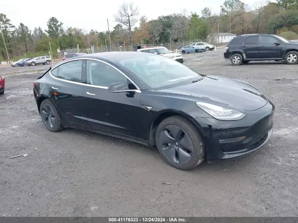 5YJ3E1EA6JF020648 2018 TESLA MODEL 3 - Image 1