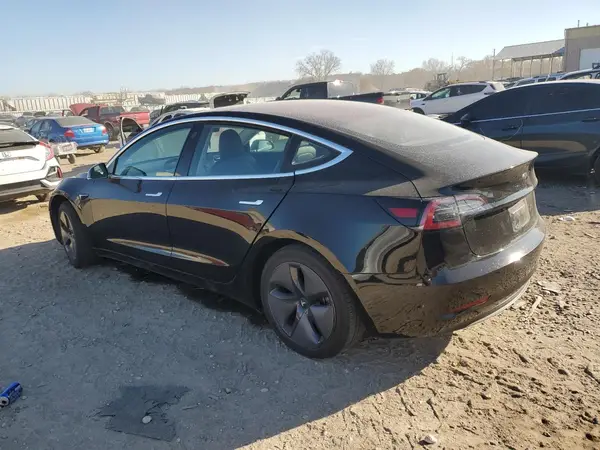 5YJ3E1EA6JF020746 2018 TESLA MODEL 3 - Image 2