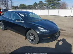 5YJ3E1EA6JF020973 2018 TESLA MODEL 3