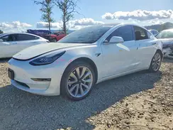 5YJ3E1EA6JF025204 2018 TESLA MODEL 3