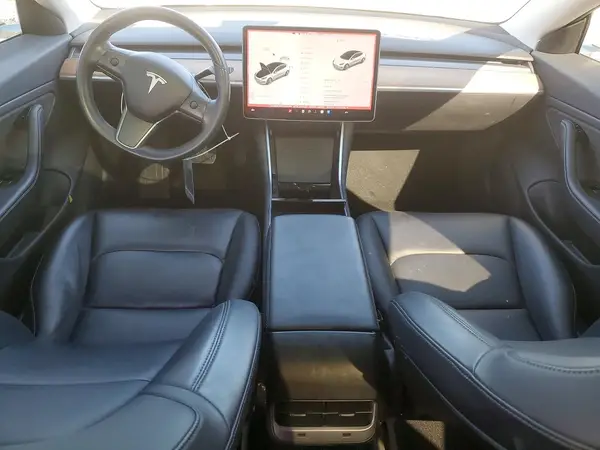 5YJ3E1EA6JF025204 2018 TESLA MODEL 3 - Image 8