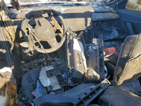 5YJ3E1EA6JF025803 2018 TESLA MODEL 3 - Image 8