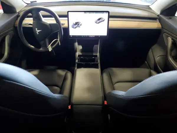5YJ3E1EA6JF025848 2018 TESLA MODEL 3 - Image 8
