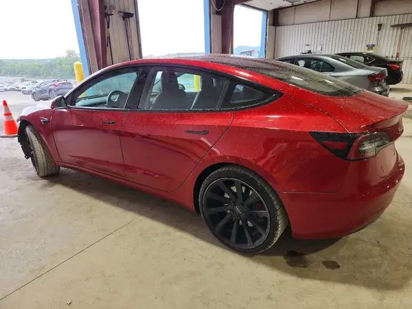 5YJ3E1EA6JF026949 2018 TESLA MODEL 3 - Image 2